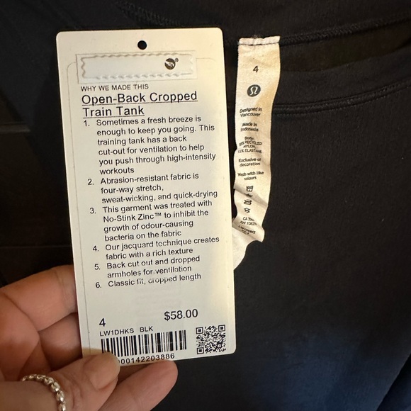 Luluemon Black open back cropped tank. - Picture 3 of 3